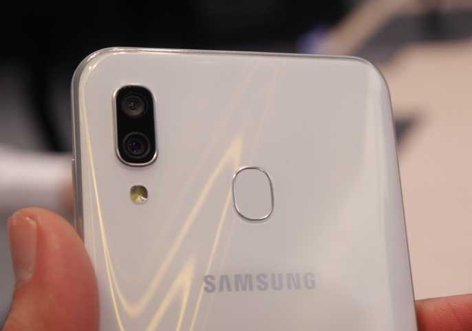 samsung a30 camera details